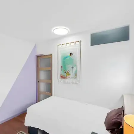 House On The Outskirts Of Nantes *