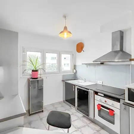 House On The Outskirts Of Nantes Saint-Herblain
