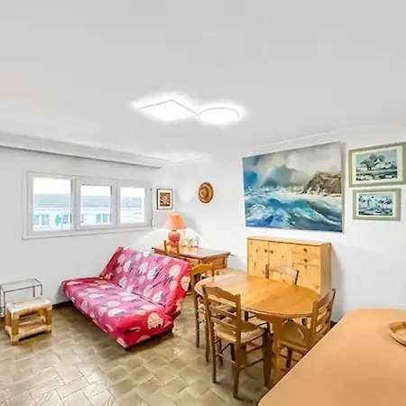 Сasa de vacaciones House On The Outskirts Of Nantes Saint-Herblain